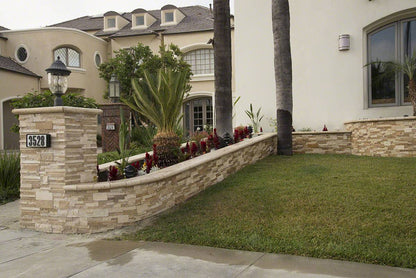 MSI Hardscaping Casa Blend 3D Multi Finish Stacked Stone 6" x 24" - Renoz